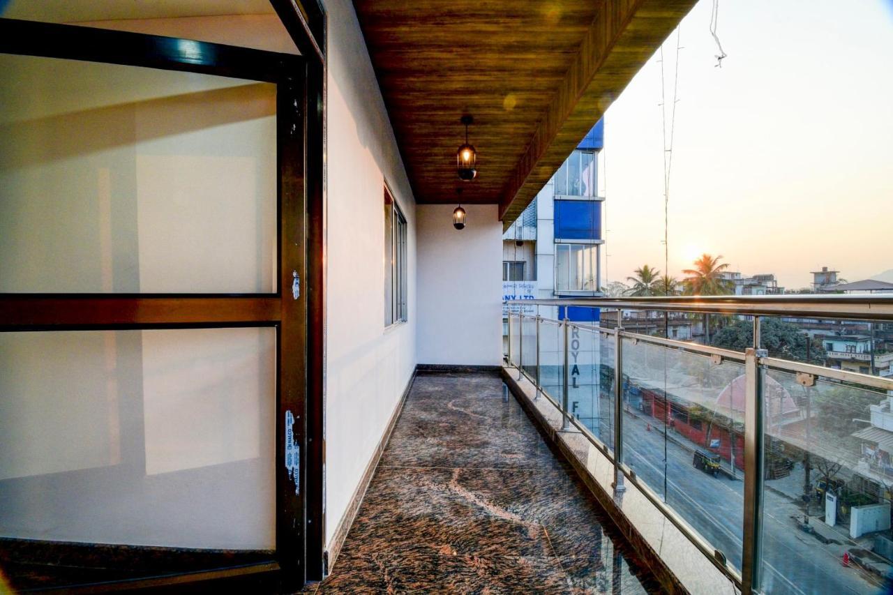 Collection O 73981 Imperial Inn Guwahati Esterno foto
